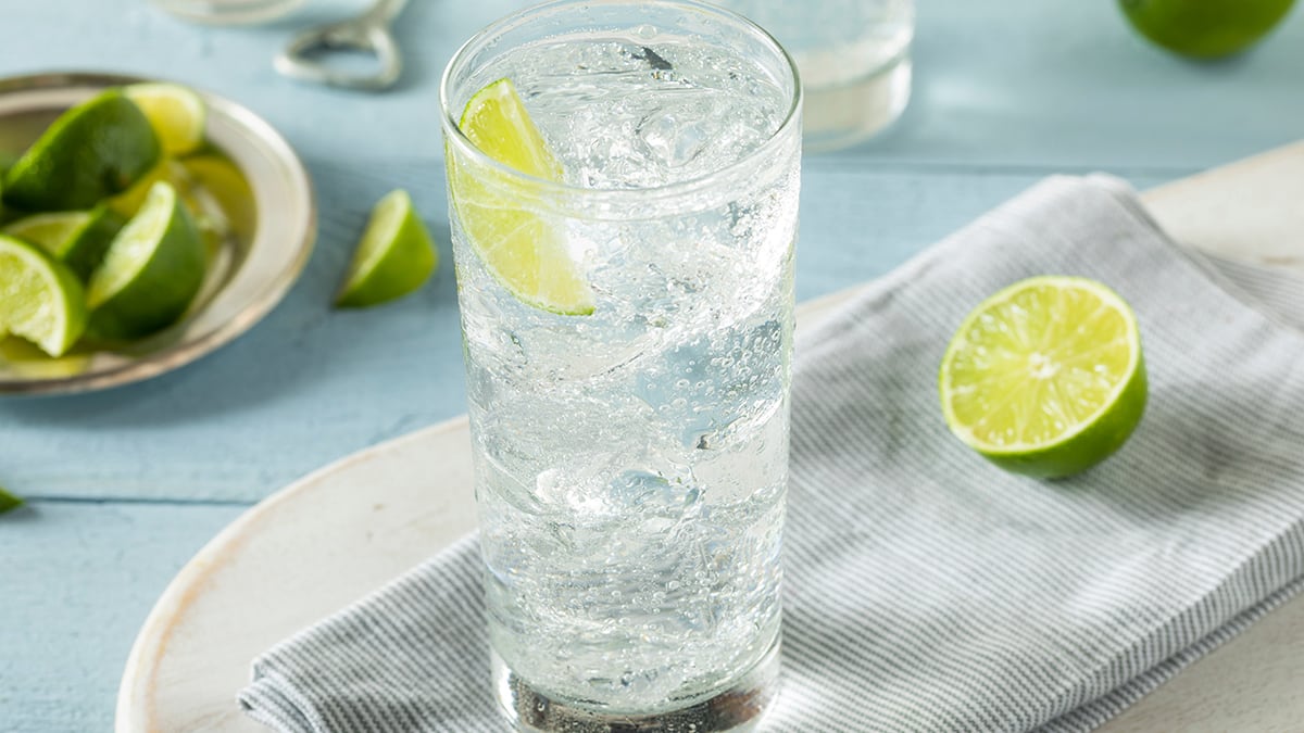 5-Easy-Ways-to-Increase-Your-Water-Intake-copy-image-2