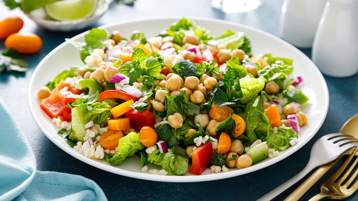 inForm-Ask-Dr-Adam--Can-You-Lower-Your-Cortisol-Levels-Through-Your-Diet-Alone--copy-image