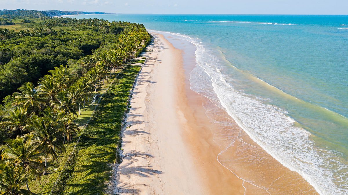 inForm-Why-Your-Next-Retreat-Should-Be-by-the-Sea--The-Quiet-Science-of-Blue-Therapy-copy-image-1