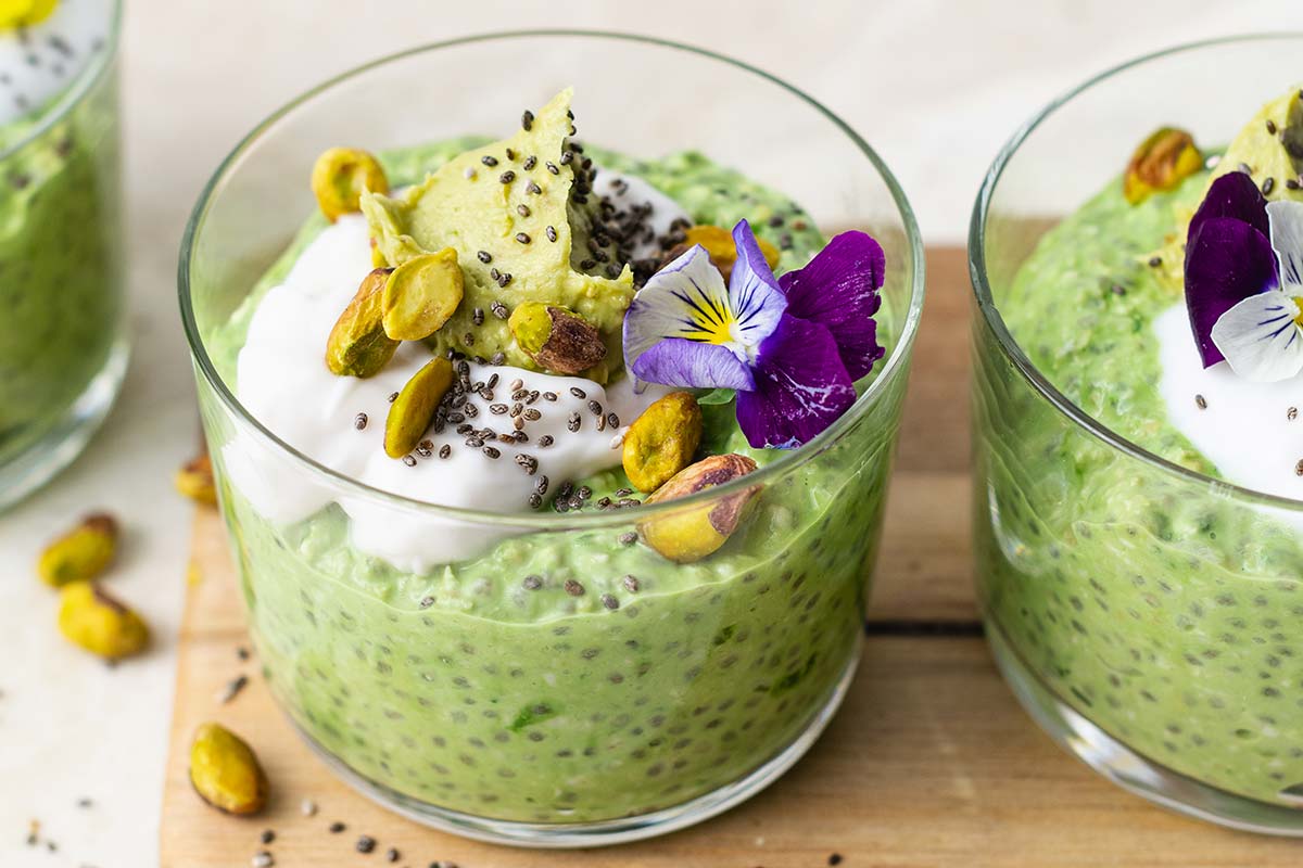 Form-Matcha-Overnight-Oats-site