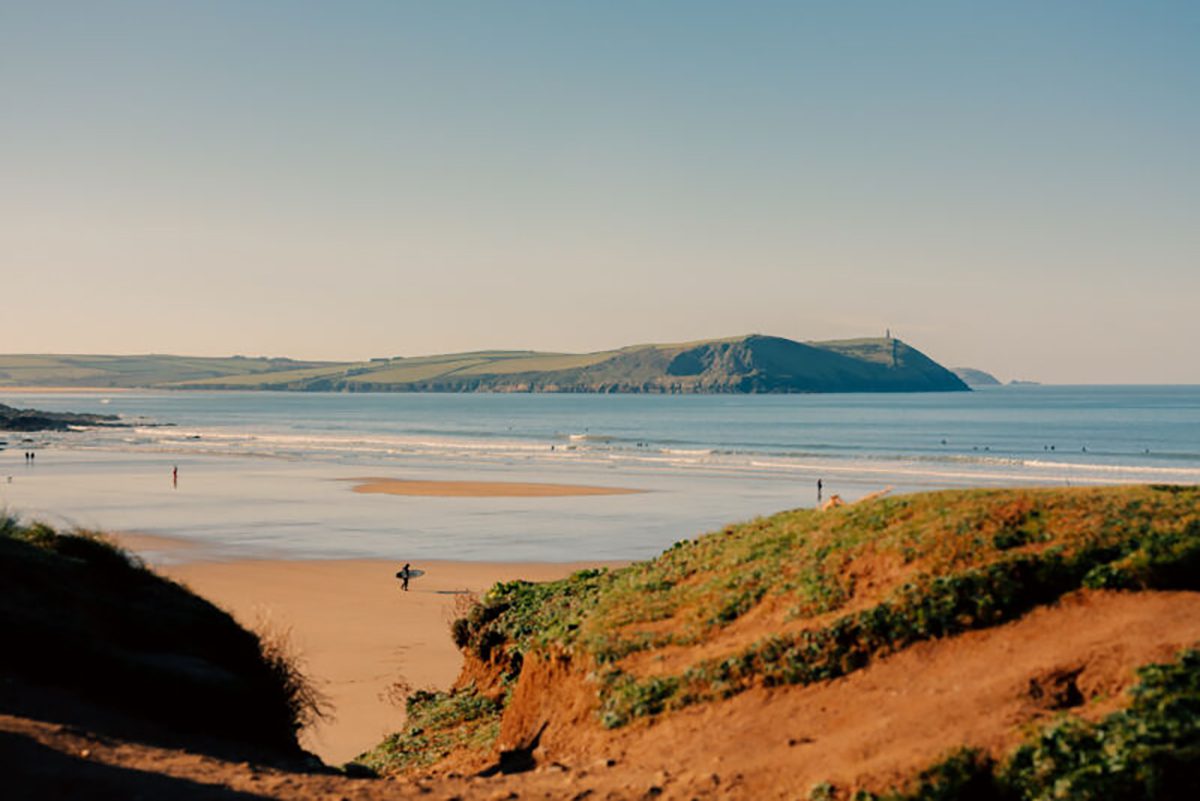 inForm-Yoga-by-the-Sea--Cornwall-Retreat-for-Mind,-Body,-and-Soul-header